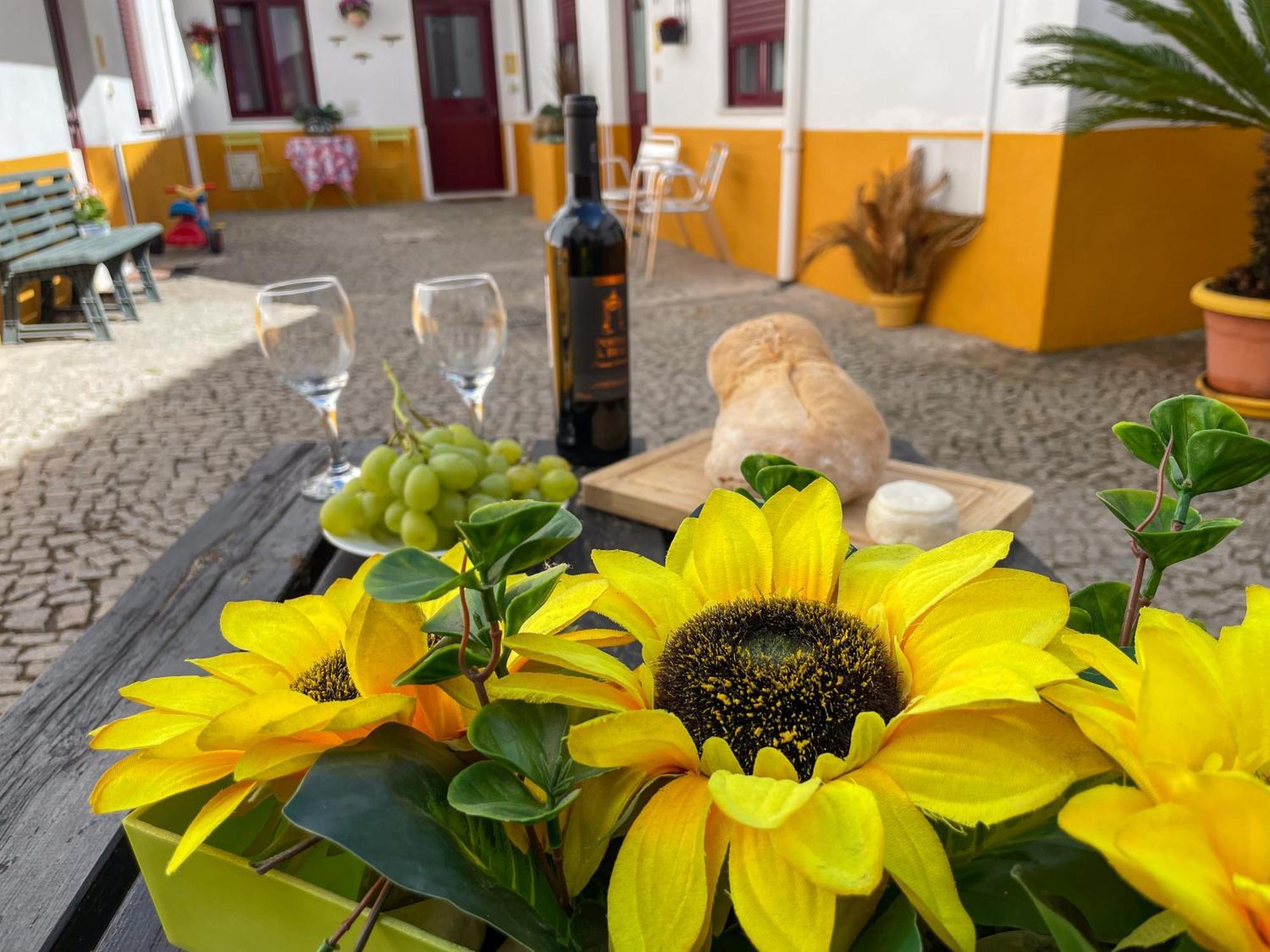 Home Away From Home Evora Bagian luar foto
