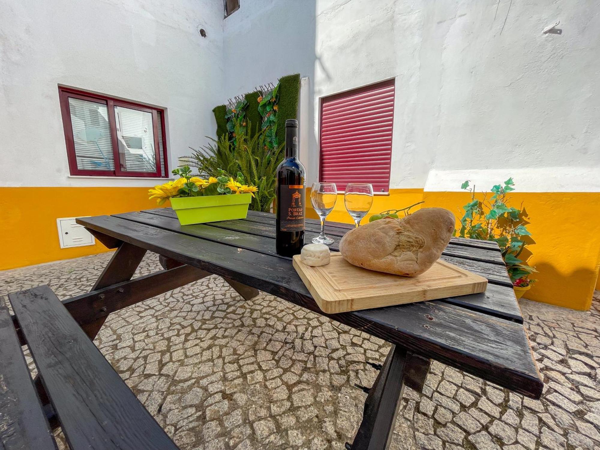 Home Away From Home Evora Bagian luar foto
