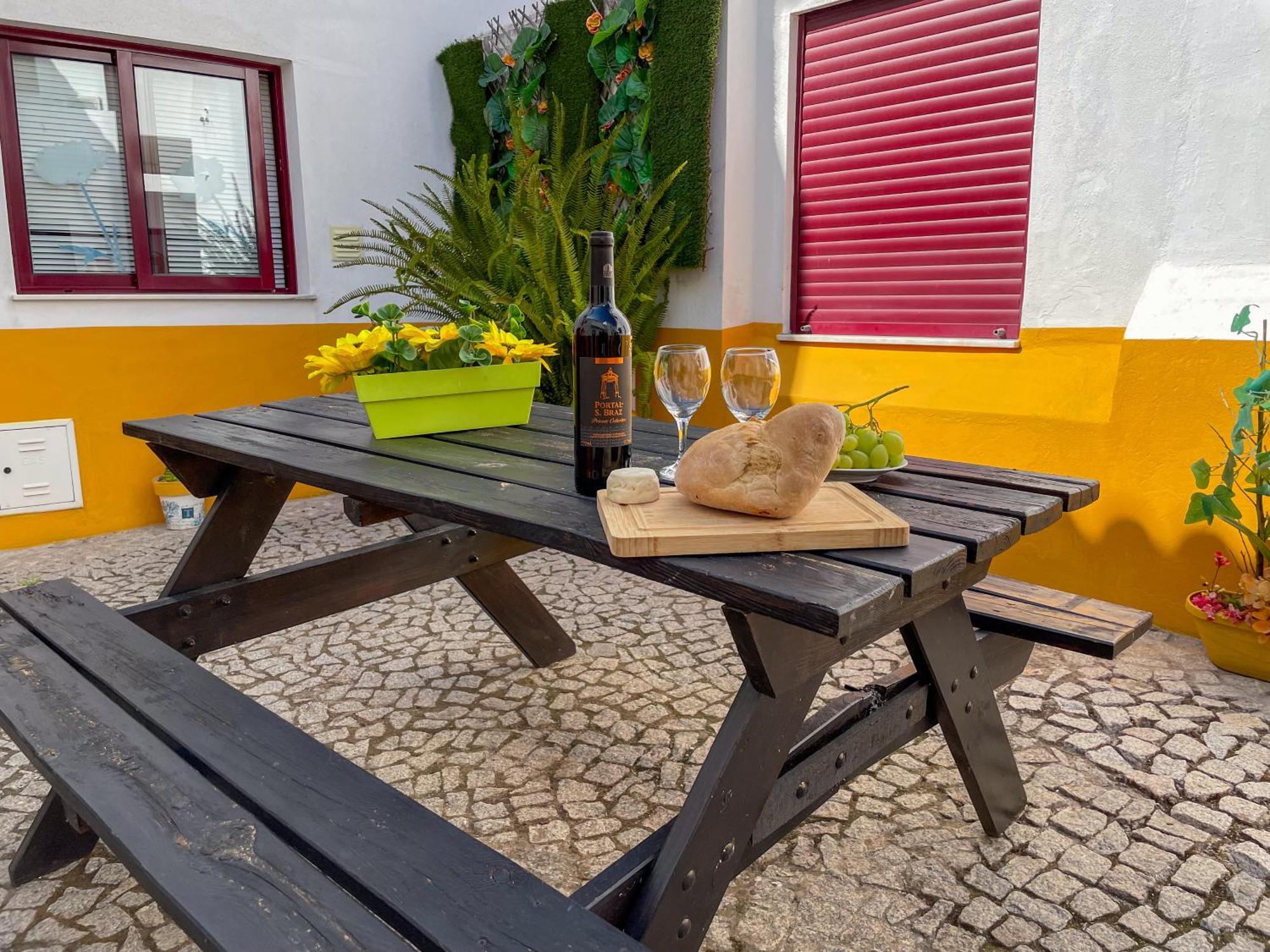 Home Away From Home Evora Bagian luar foto
