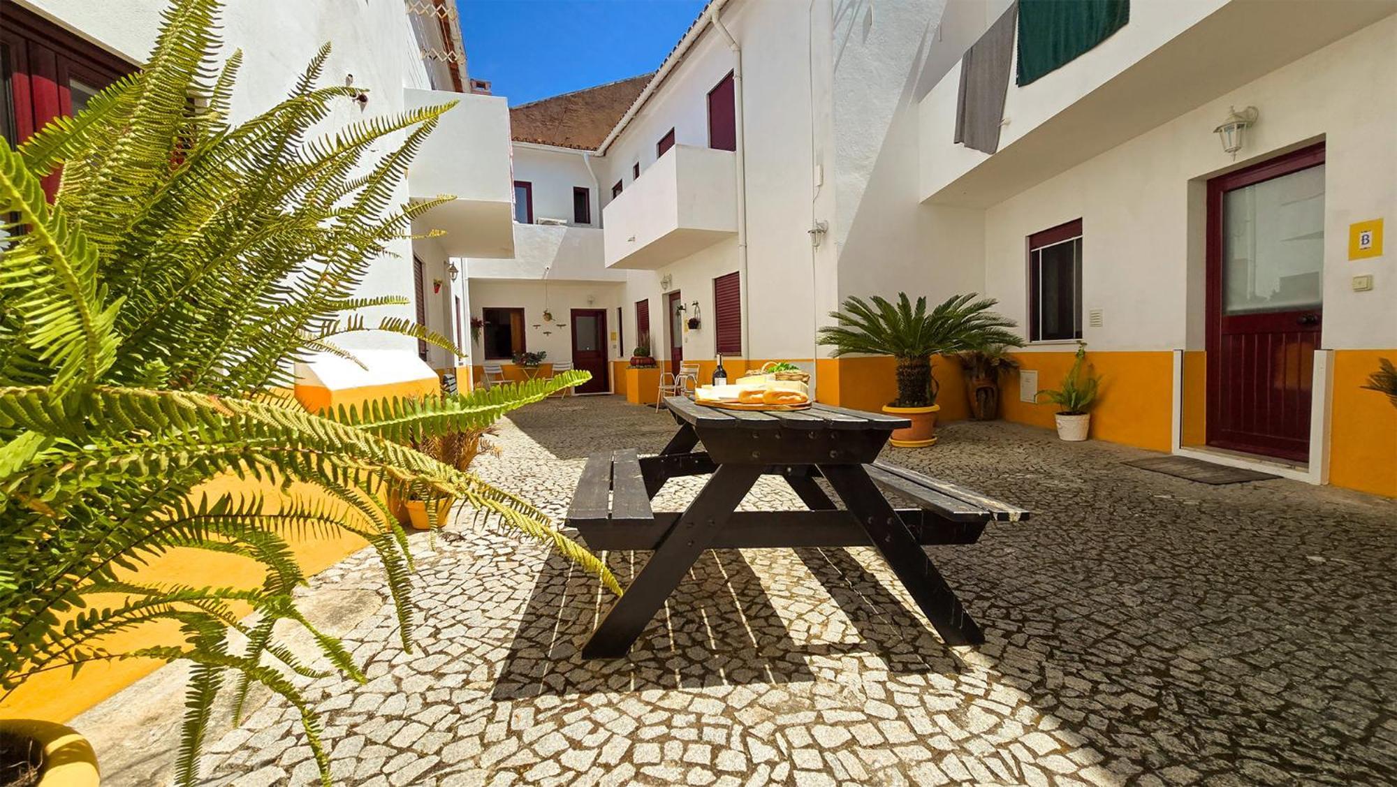 Home Away From Home Evora Bagian luar foto